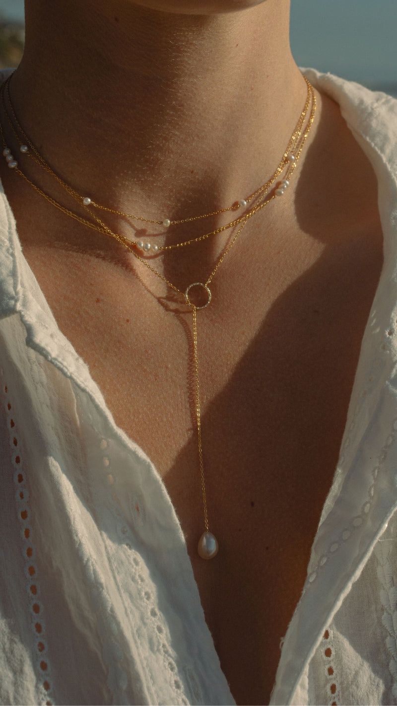 Pearl Pull-thru Necklace