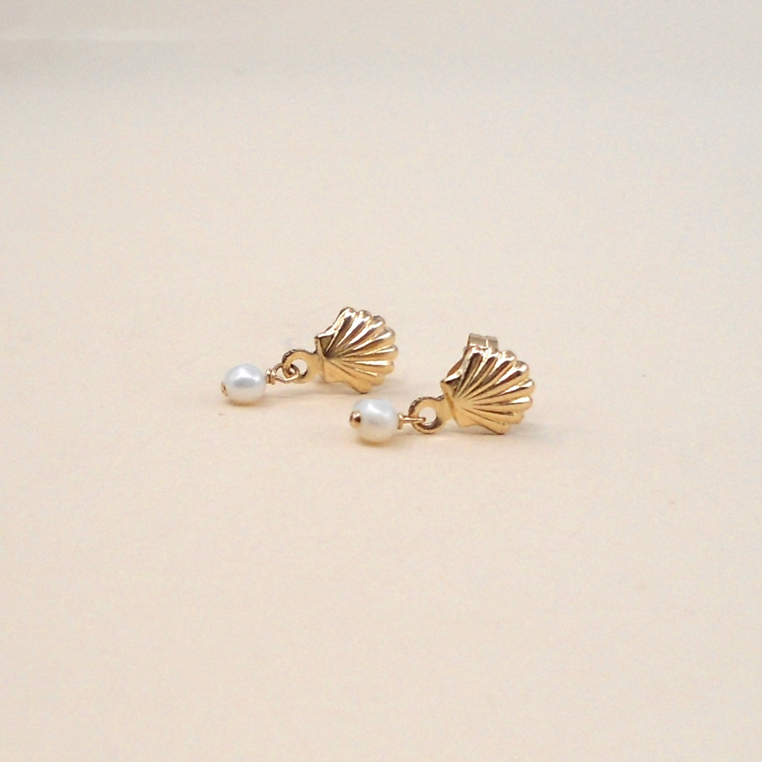 Shell Earrings – May Martin