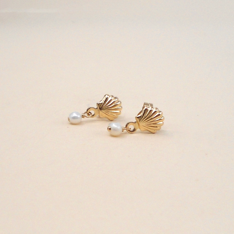 Shell Earrings